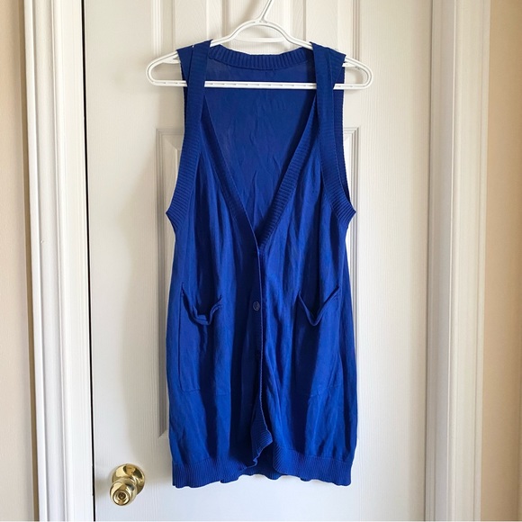 NWOT Sweater Vests - Picture 1 of 11